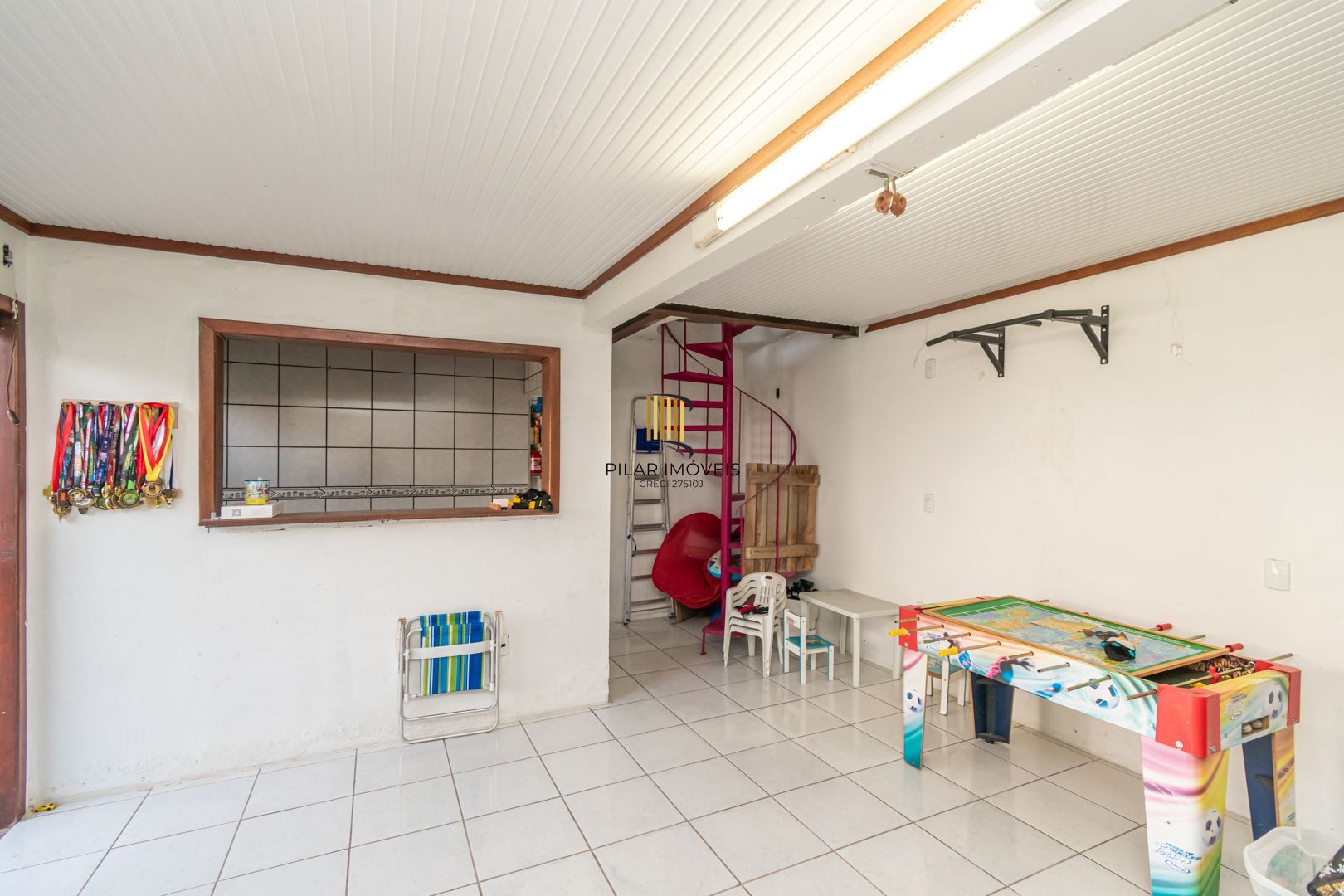 Casa 03 dormit (suíte e closet) e 4 vagas, na Vila Ipiranga, em Porto Alegre, RS