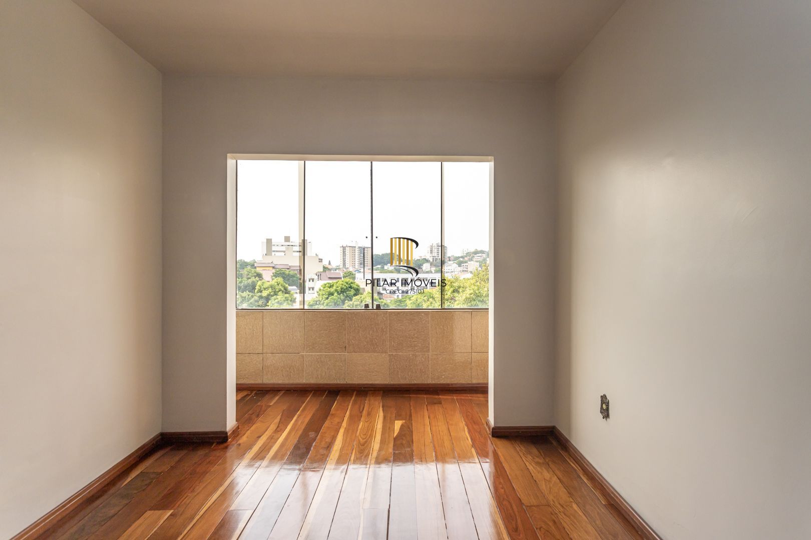 Prédio Comercial no Cristo Redentor com 2 apartamentos individuais