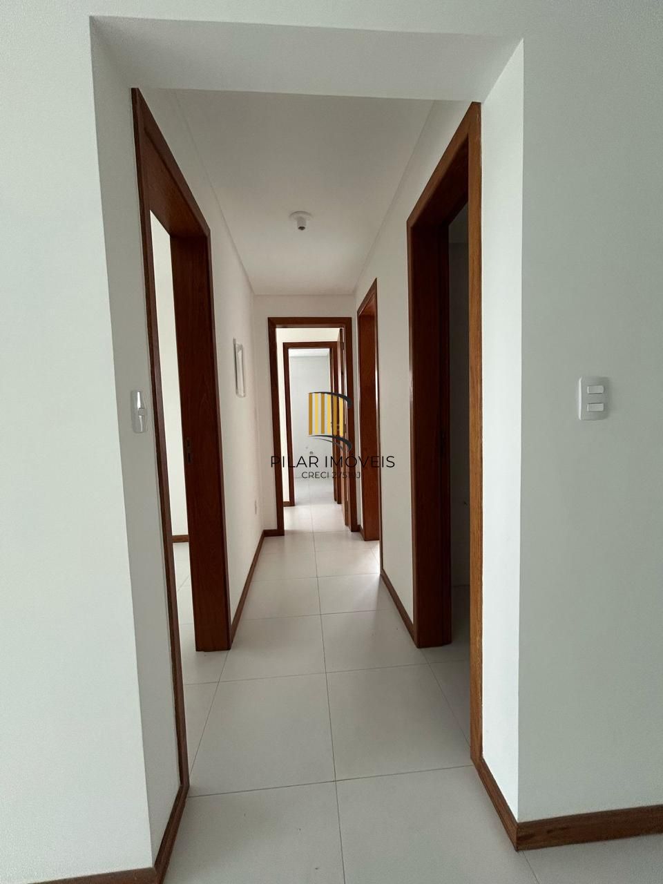 Apartamento 3 dormitórios no bairro Rio Caveiras