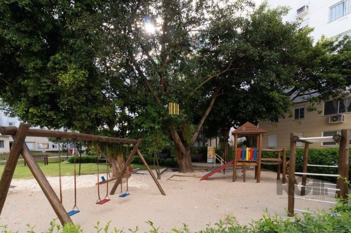 Apartamento no bairro Cristal de 3 dormitórios vaga e infra DESOCUPADO