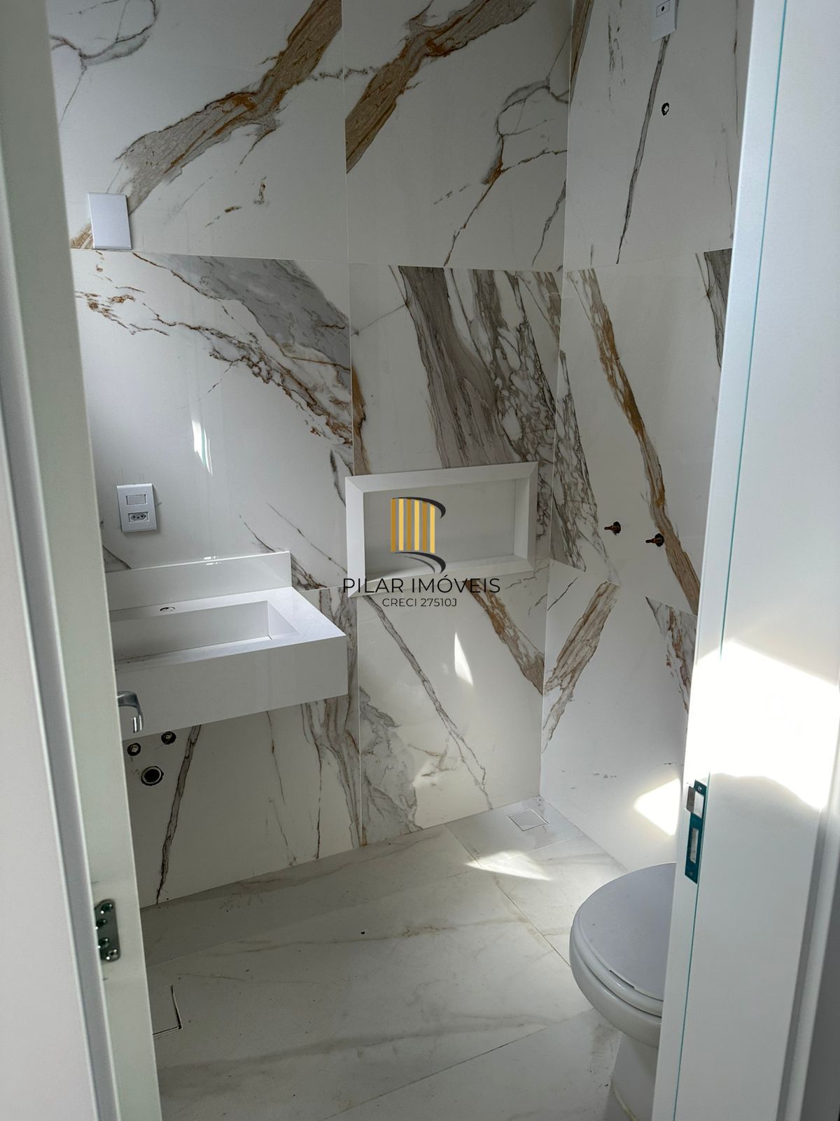 Casa NOVA no Condomínio Jardins do Condado de 3 dormitórios e 2 vagas