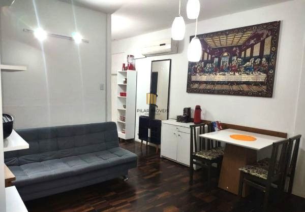Apartamento no Centro de 1 dormitório desocupado