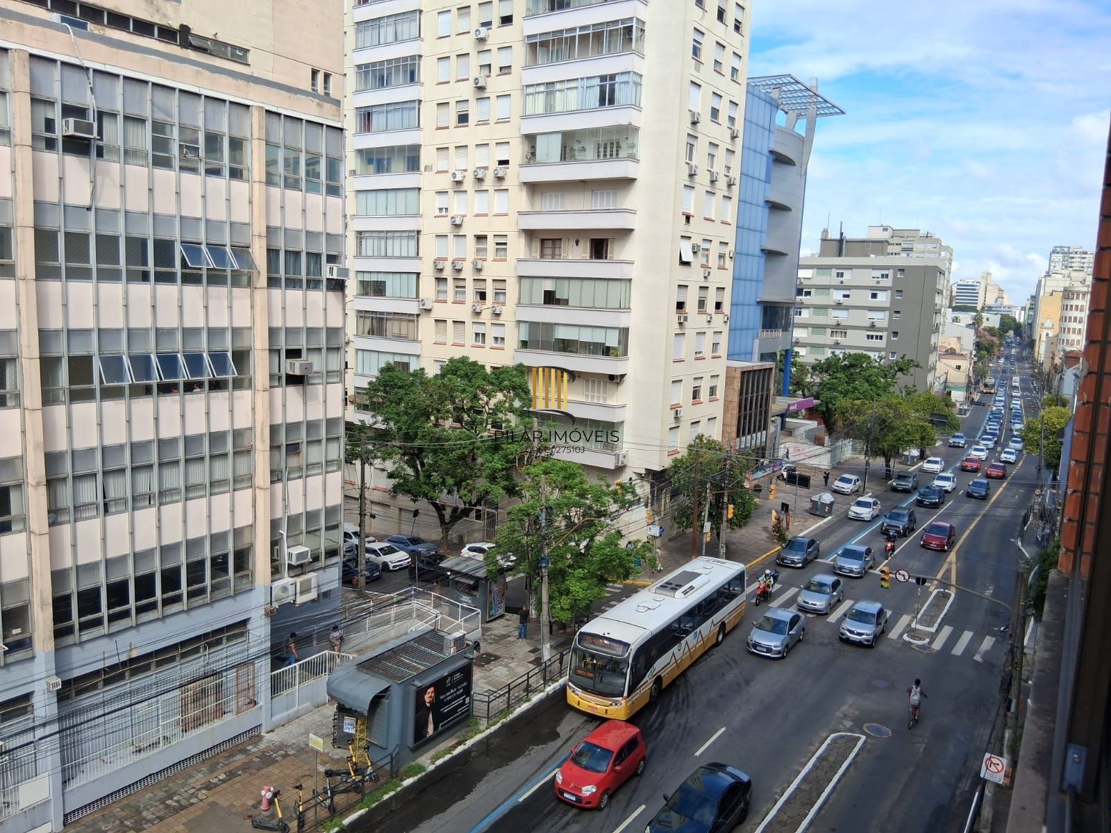 oportunidade, 217m² privativos, 2 vagas e depósito. Apenas R$ 880 mil