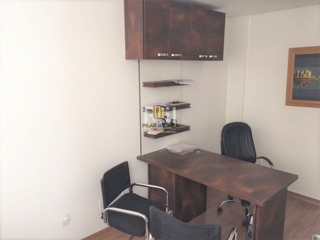 Conjunto / Sala com 40m² no bairro Floresta