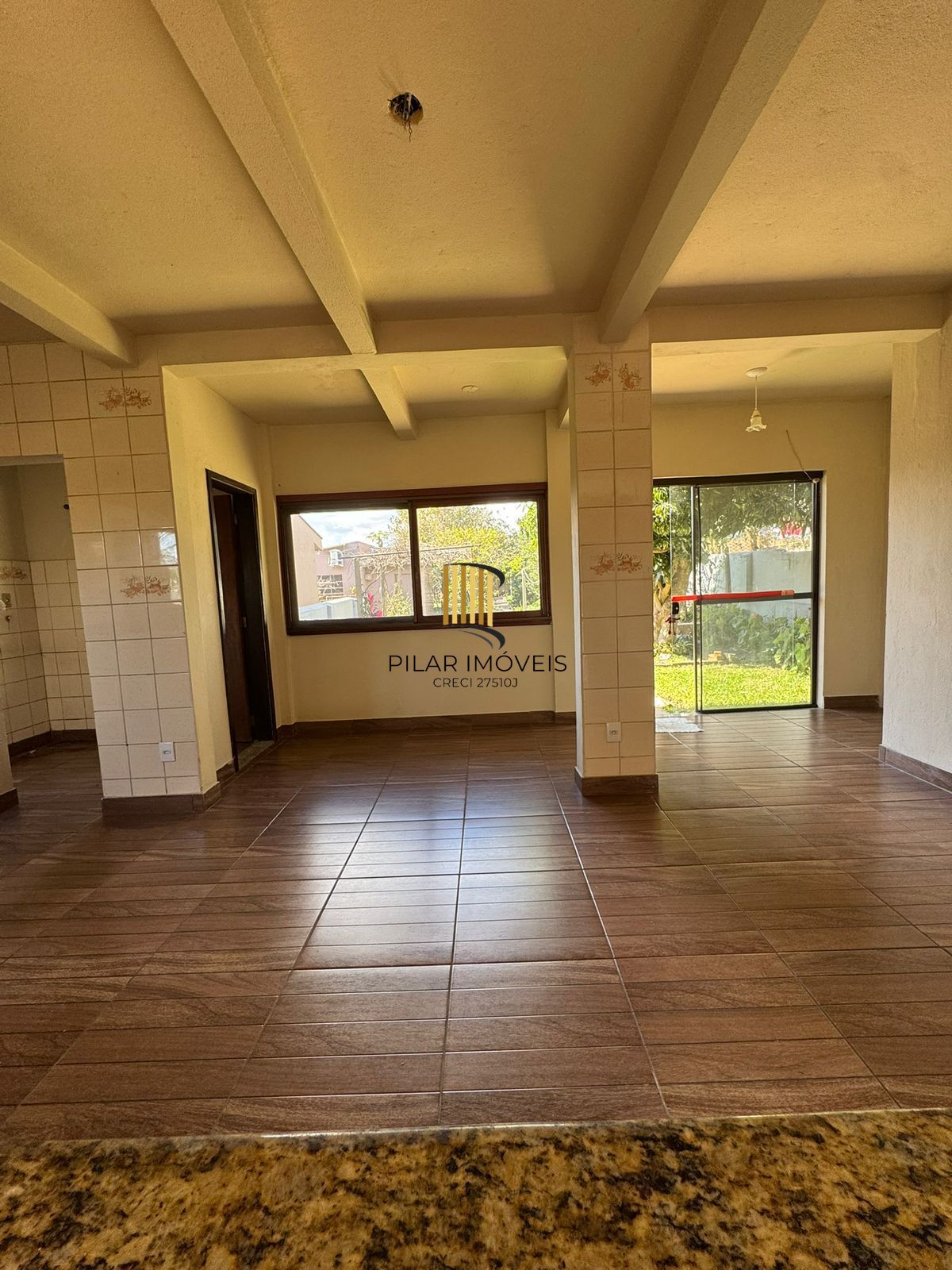 Casa 4 dorms à venda Avenida Manoel Elias, Porto Alegre.