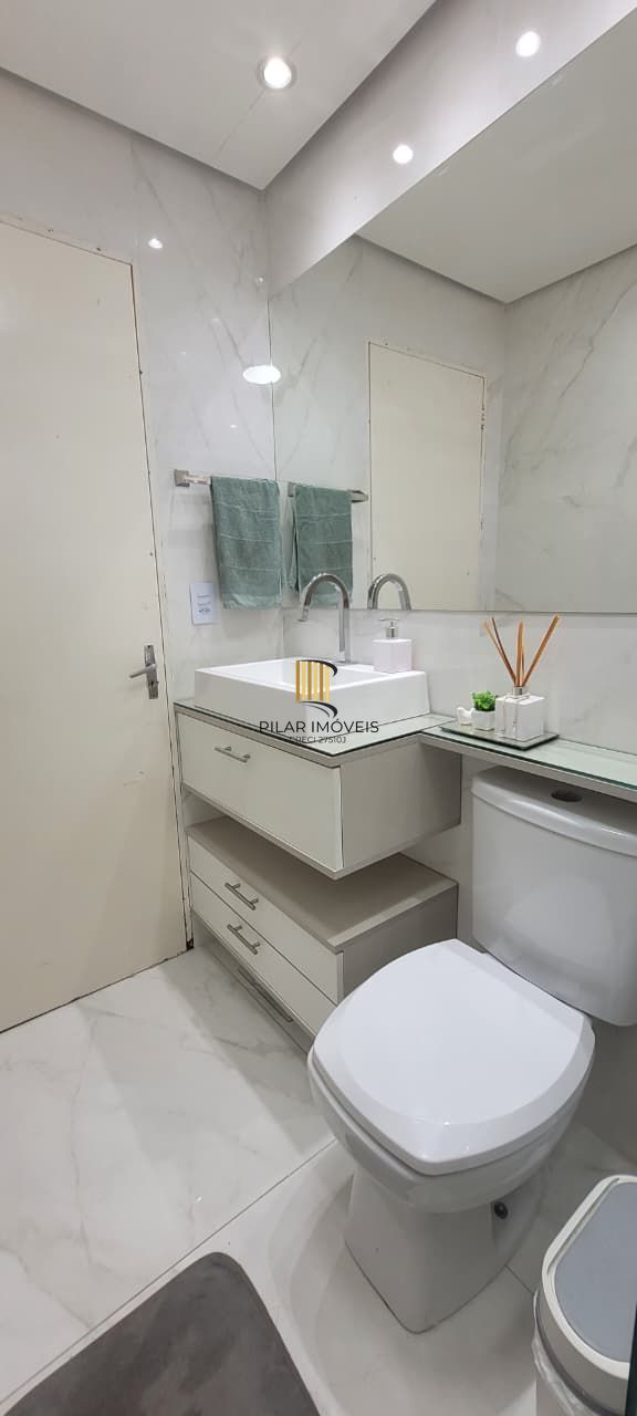 Apartamento de 2 dormitório e *vaga rotativa no Jardim Sabará próximo do SESC