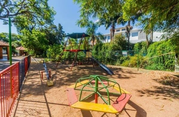 Apartamento no Bairro Cavalhada de 1 dormitório e vaga DESOCUPADO