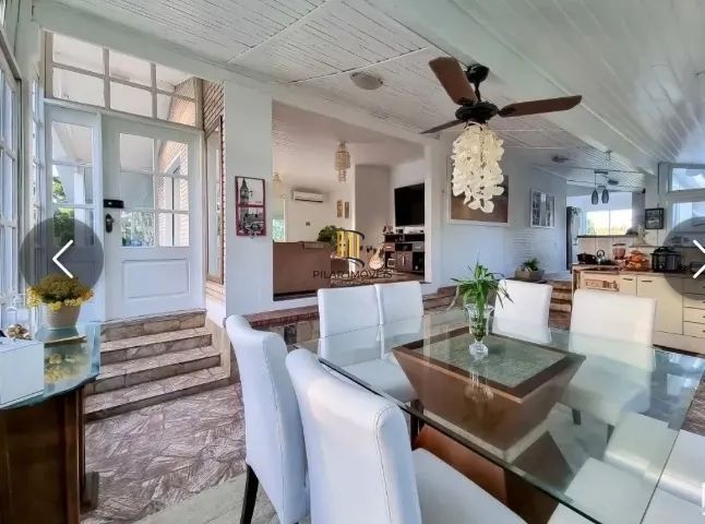 Casa 3 dormitórios no bairro Girassol