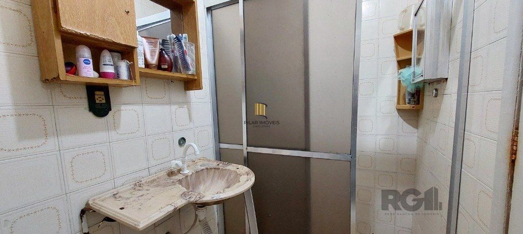 Apartamento 2 Dormitório(s) Bairro Rubem Berta