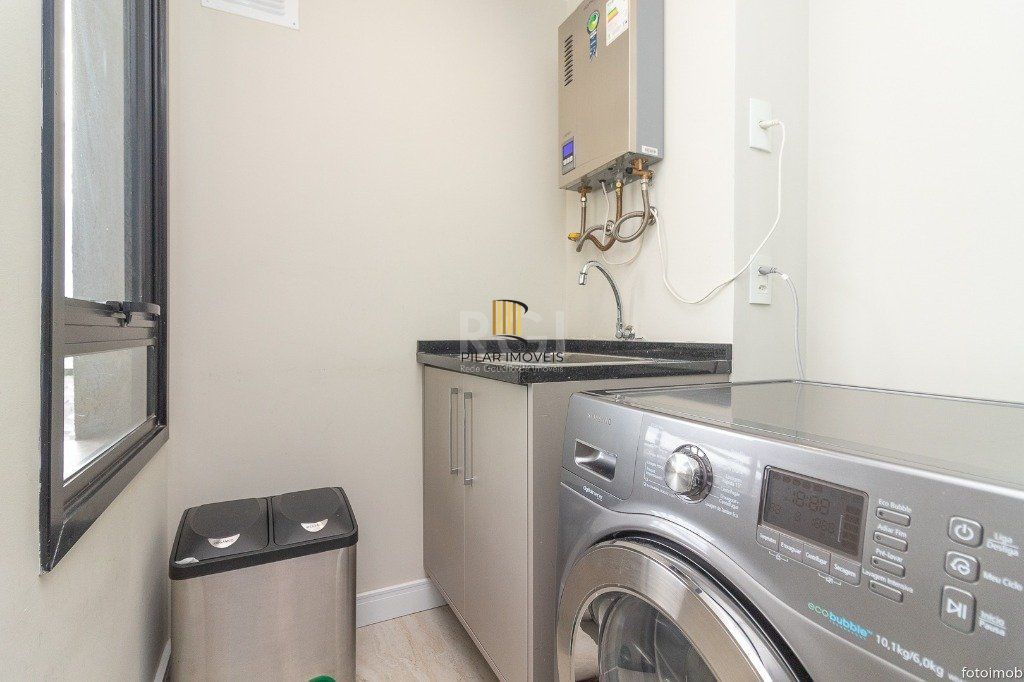 Apartamento para Venda - 66m², 2 dormitórios, sendo 1 suites, 2 vagas - Jardim Botânico