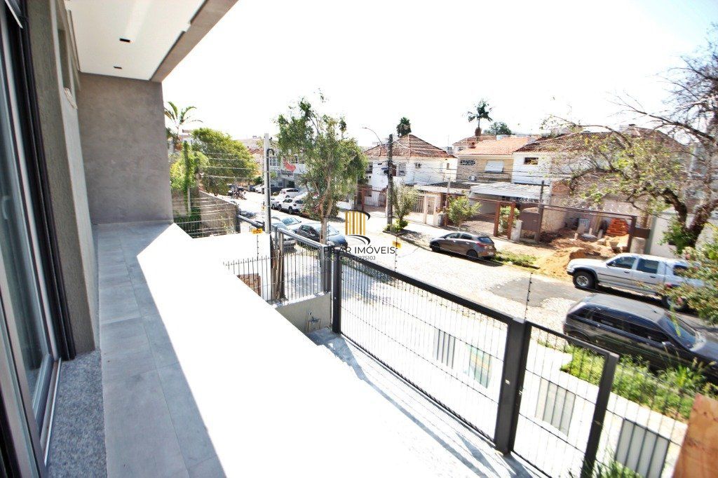 Casa 3 Dormitório(s) Bairro São João
