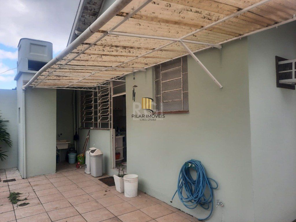 Casa para Venda - 75.43m², 2 dormitórios, 5 vagas - Sarandi