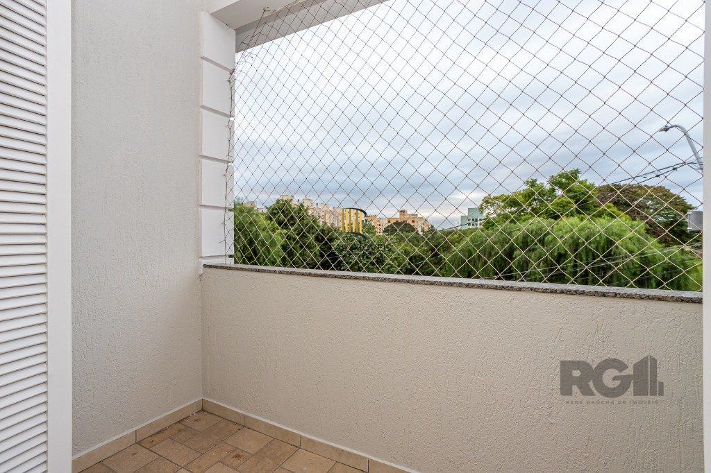 Casa sobrado no Sarandi Ecoville de 3 dormitórios e 3 vagas