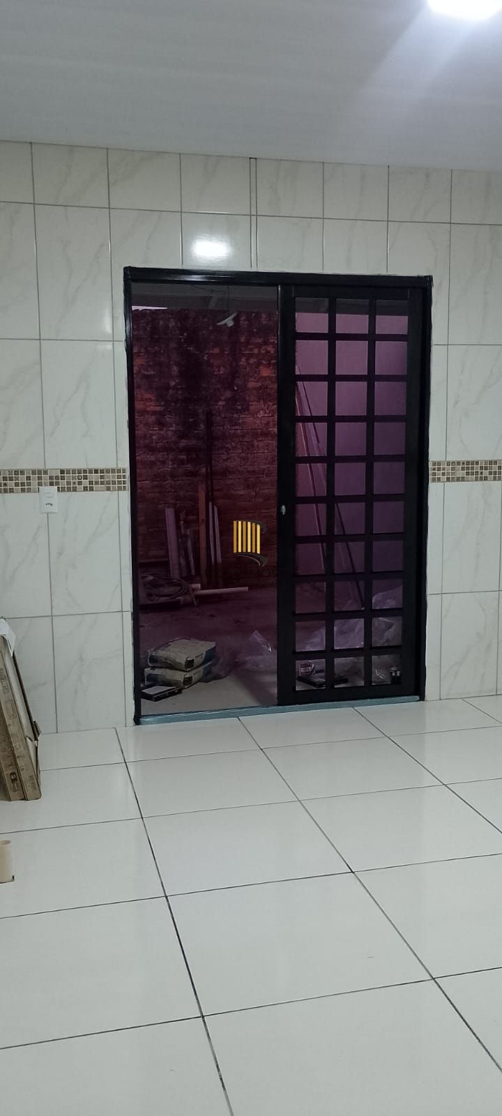 Casa em Canoas - Mato Grande de 3 dormitórios e 2 vagas