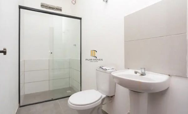 Prédio comercial no bairro Vila Jardim com 550m²