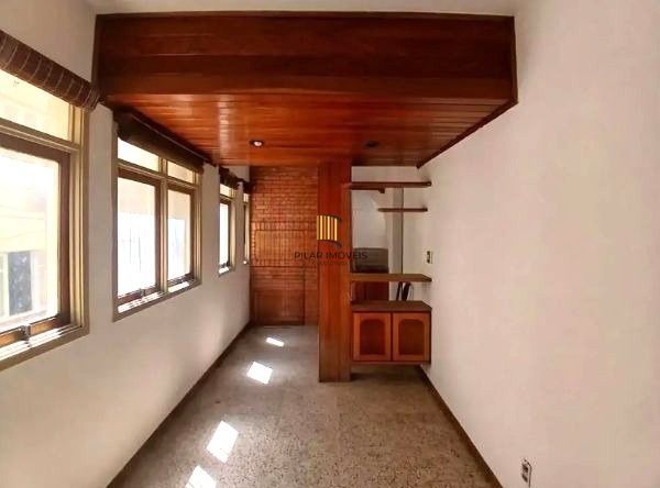 Apartamento na Cidade Baixa de 3 dormitórios e 1 vaga DESOCUPADO