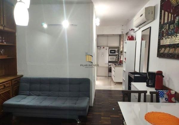 Apartamento no Centro de 1 dormitório desocupado
