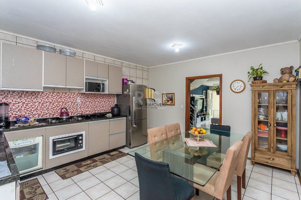 Sobrado para Venda - 171.64m², 3 dormitórios, sendo 1 suites, 2 vagas - Jardim Itu