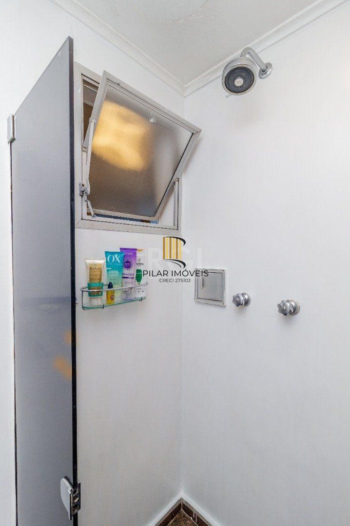 Apartamento para Venda - 138m², 3 dormitórios, sendo 1 suites, 1 vaga - Petrópolis