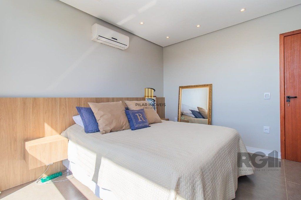 Casa Condominio 3 Dormitório(s) Bairro Sans Souci