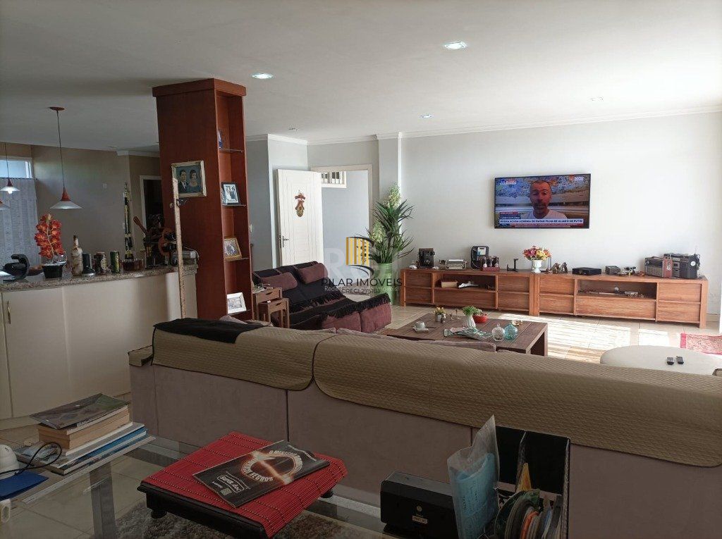 Casa para Venda 3 dormitórios 2 vagas - Capão Novo