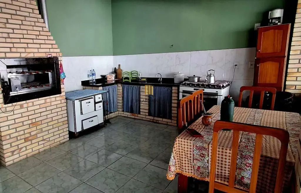 Casa 3 dormitórios no bairro Passo das Pedras