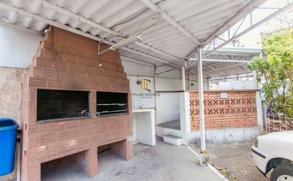 Apartamento no Passo D'areia de 1 dormitório e vaga