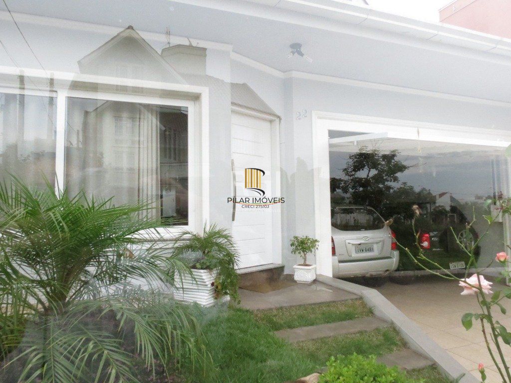 Casa para Venda - 220m², 3 dormitórios, sendo 2 suites, 4 vagas - Coronel Aparício Borges - Pilar Imóveis