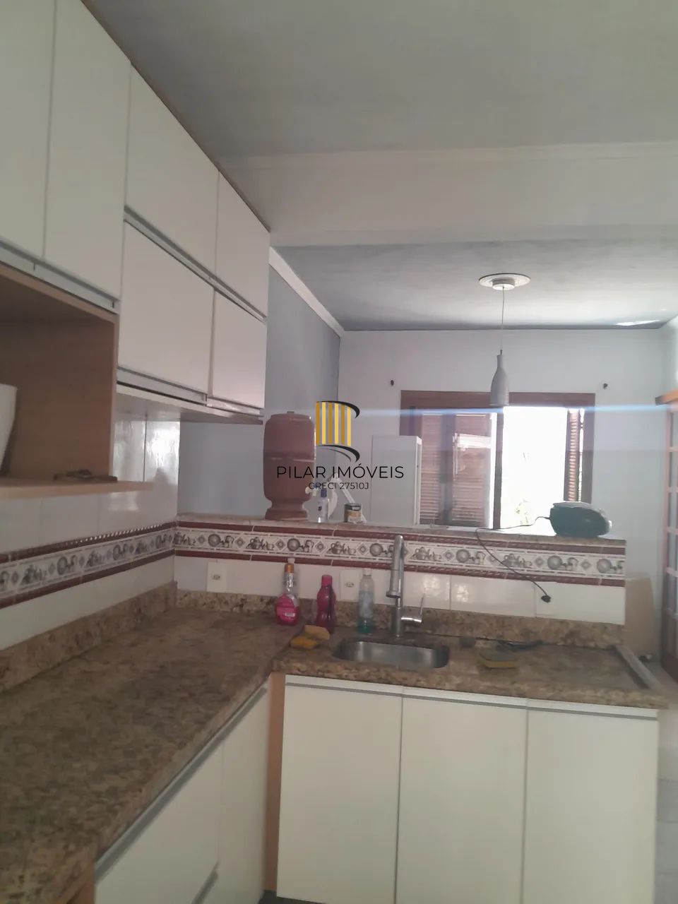 Sobrado 3 dormitórios no bairro Jardim Algarve