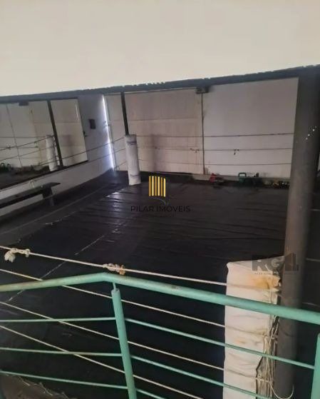 Casa no bairro Petrópolis de 3 dormitórios e 4 vagas