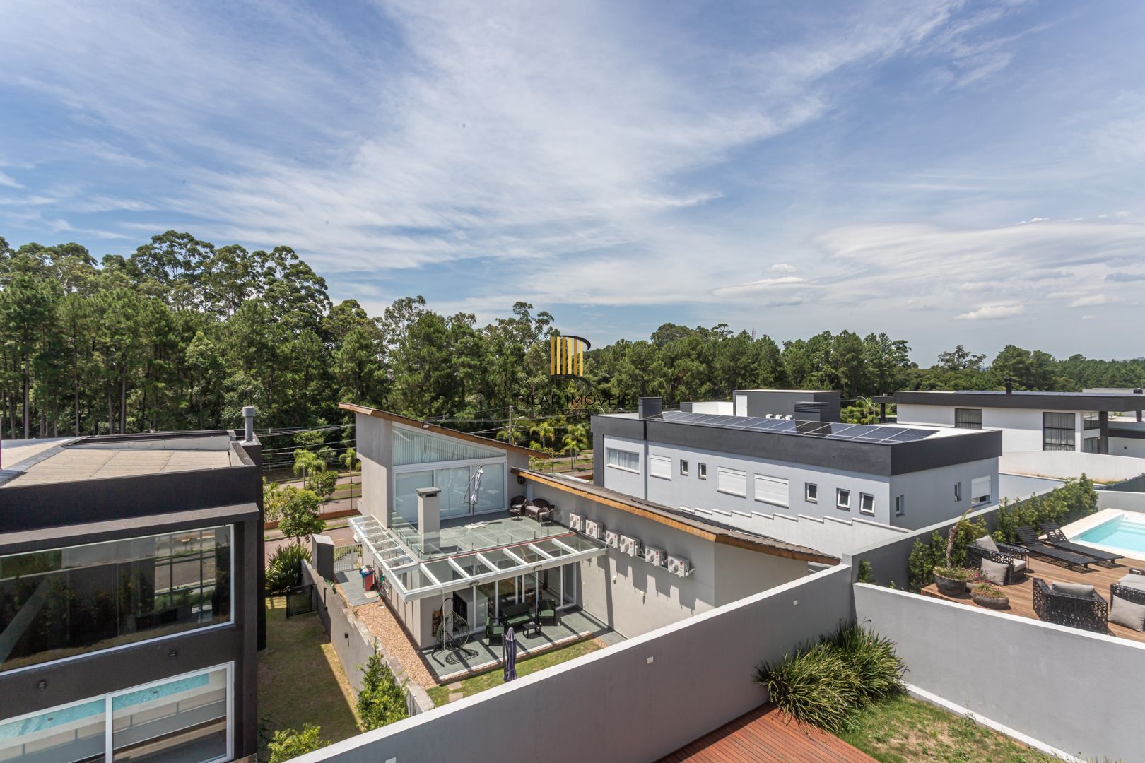 Casa de Condomínio 4 dormitórios no bairro Vila Nova