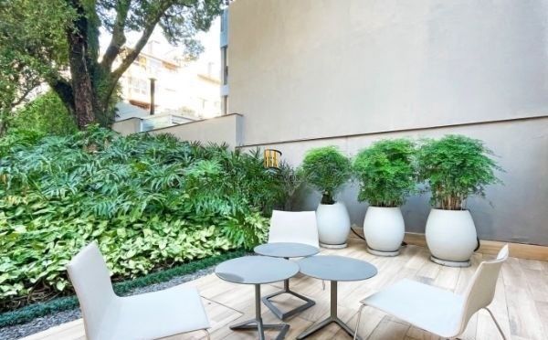 Apartamento estilo LOFT no bairro Mont Serrat mobiliado com vaga