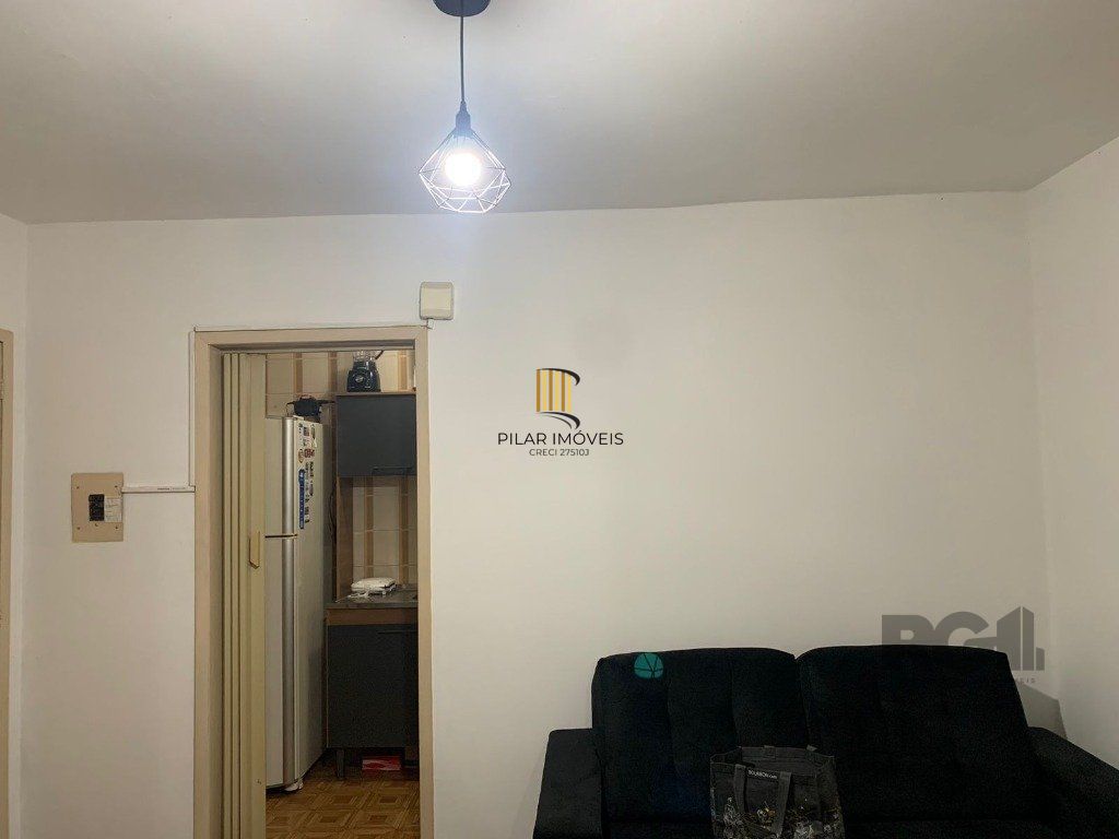 Apartamento 01 dormitório, no bairro Jardim Leopoldina, em Porto Alegre, RS.