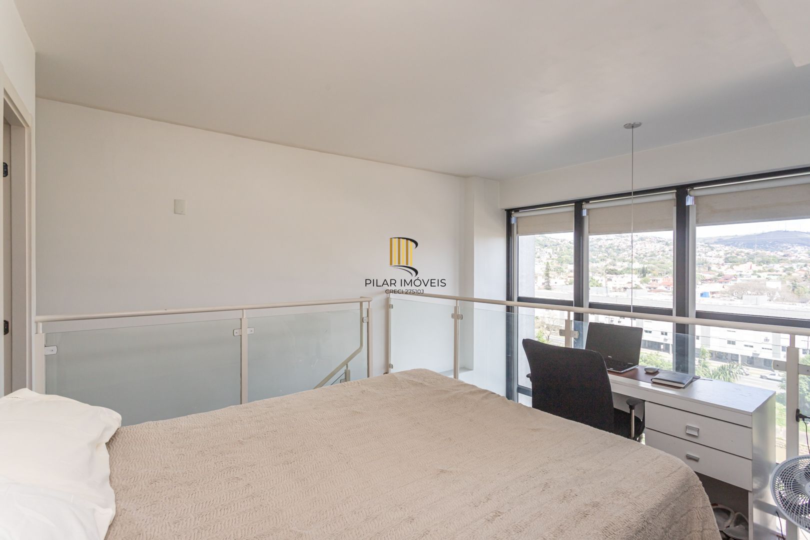 Duplex 1 dormitório no bairro Jardim  Botânico