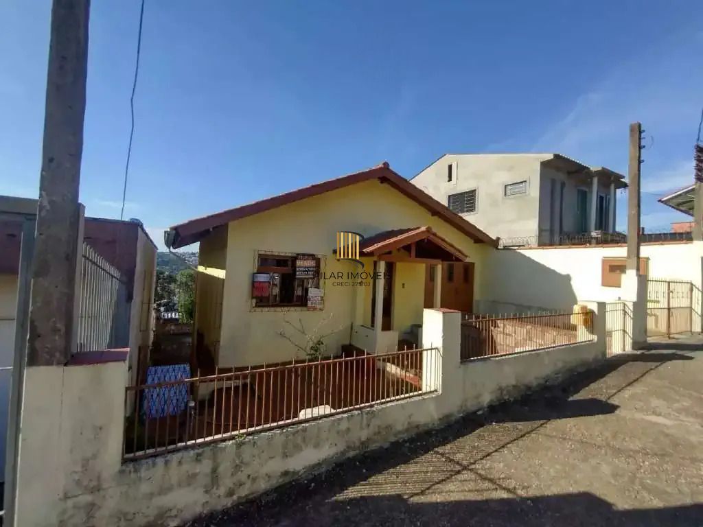 Casa 5 dormitórios no bairro Partenon