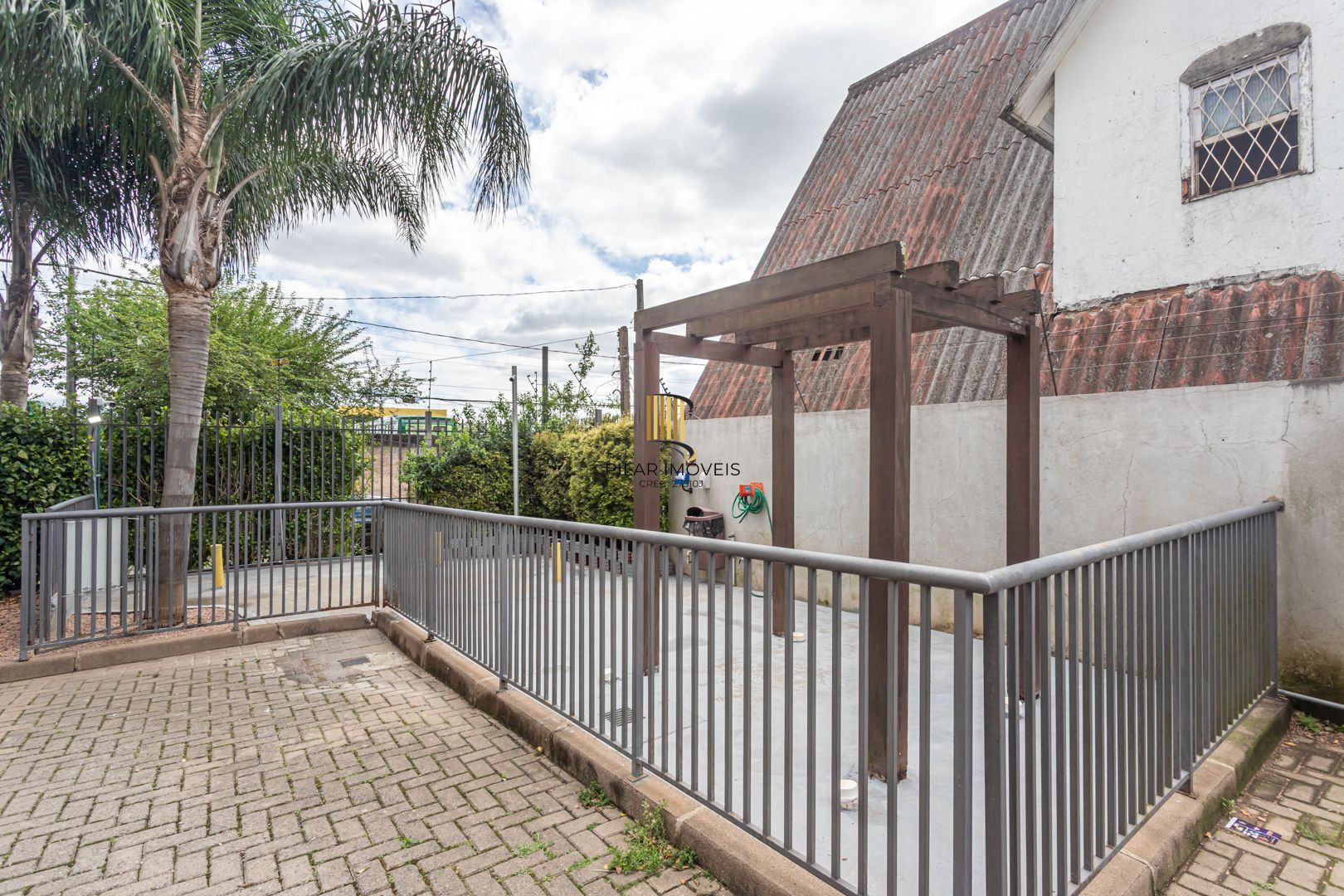 Apartamento para Venda - 50.98m², 2 dormitórios, 1 vaga - Partenon