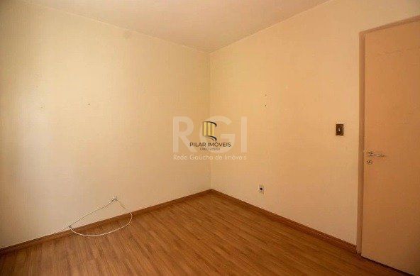 Apartamento de 2 dormitórios, 1 vaga - Petrópolis