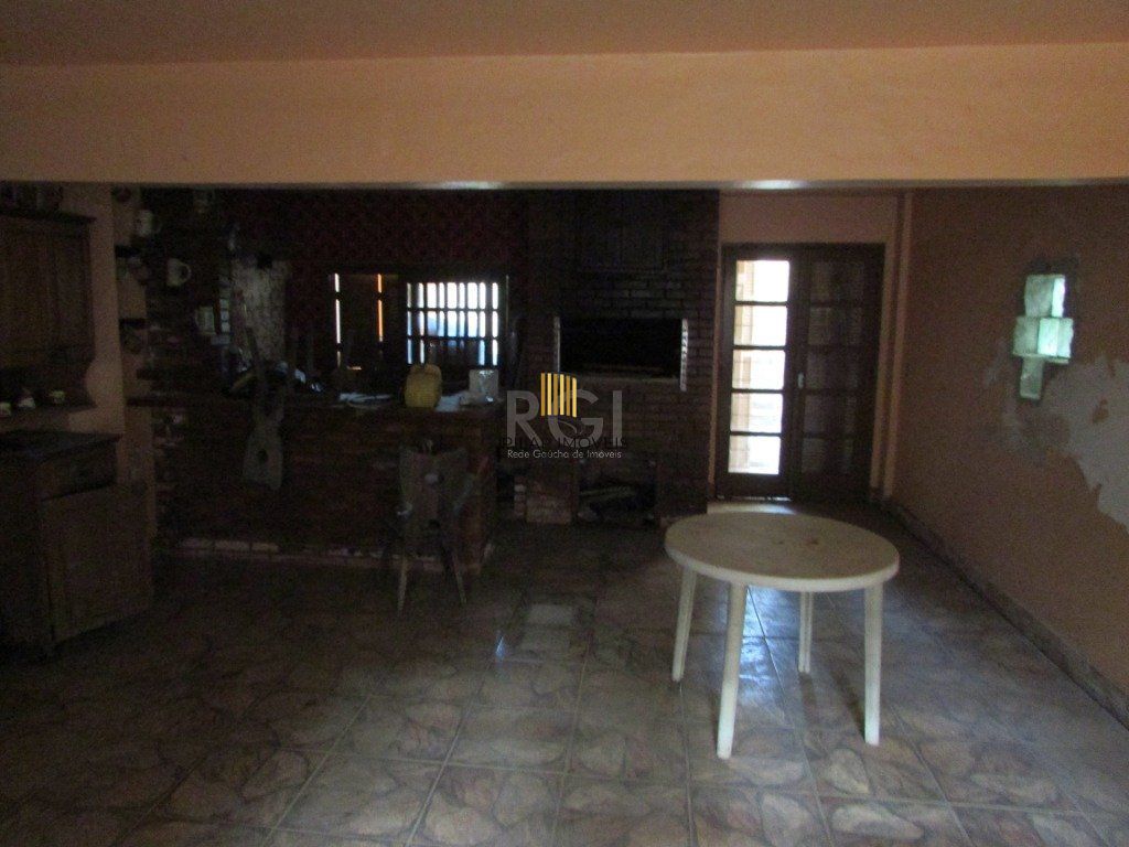 Casa Condominio para Venda - 200m², 3 dormitórios, sendo 1 suites, 4 vagas - São Lucas