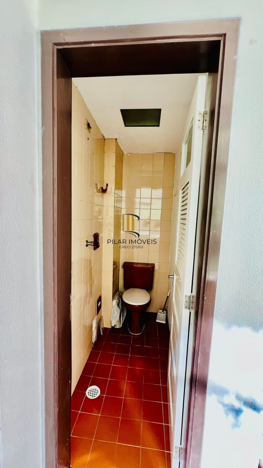 Apartamento no bairro Teresópolis de 2 dormitórios DESOCUPADO