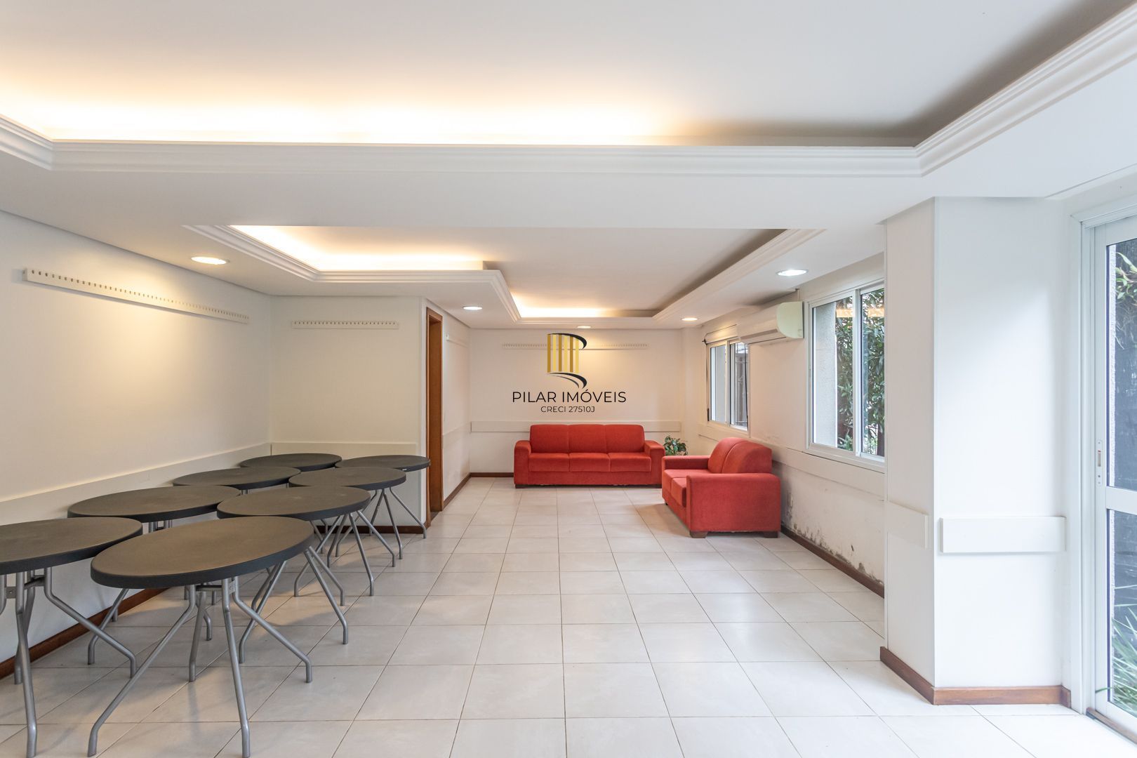 Apartamento 2 dormitórios no bairro Moinhos de Vento