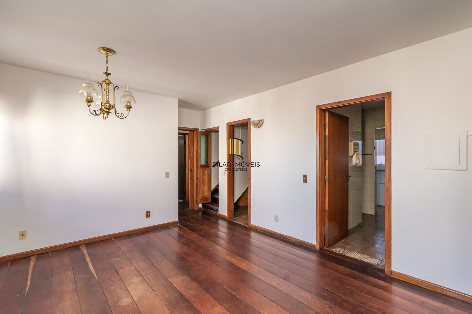 Cobertura 2 dormitórios, 1 vaga - Tristeza