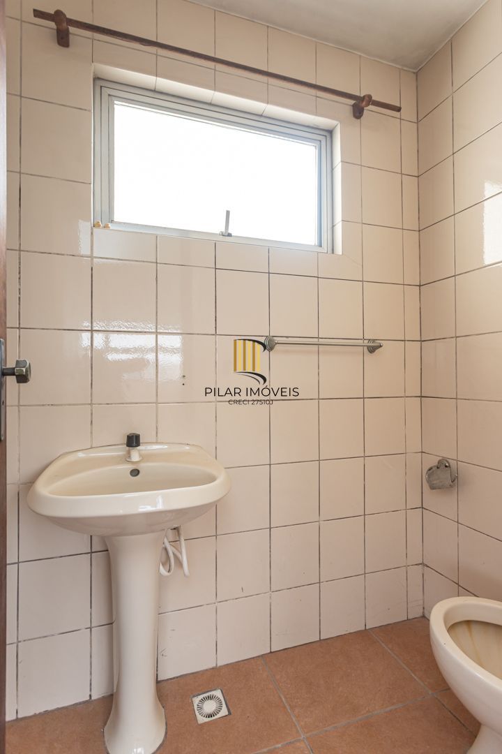 Prédio Comercial no Cristo Redentor com 2 apartamentos individuais