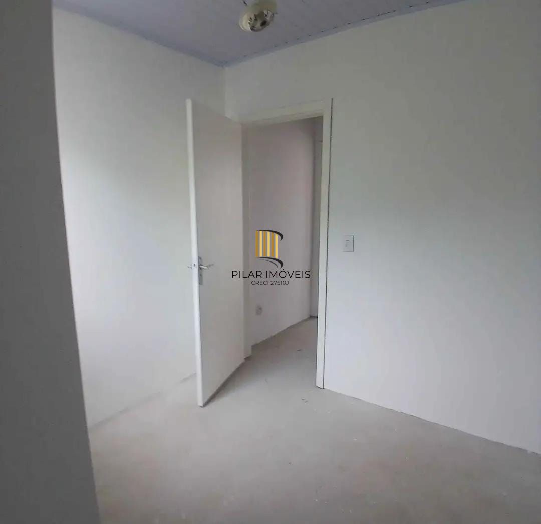 Sobrado 2 dormitórios no bairro Hípica