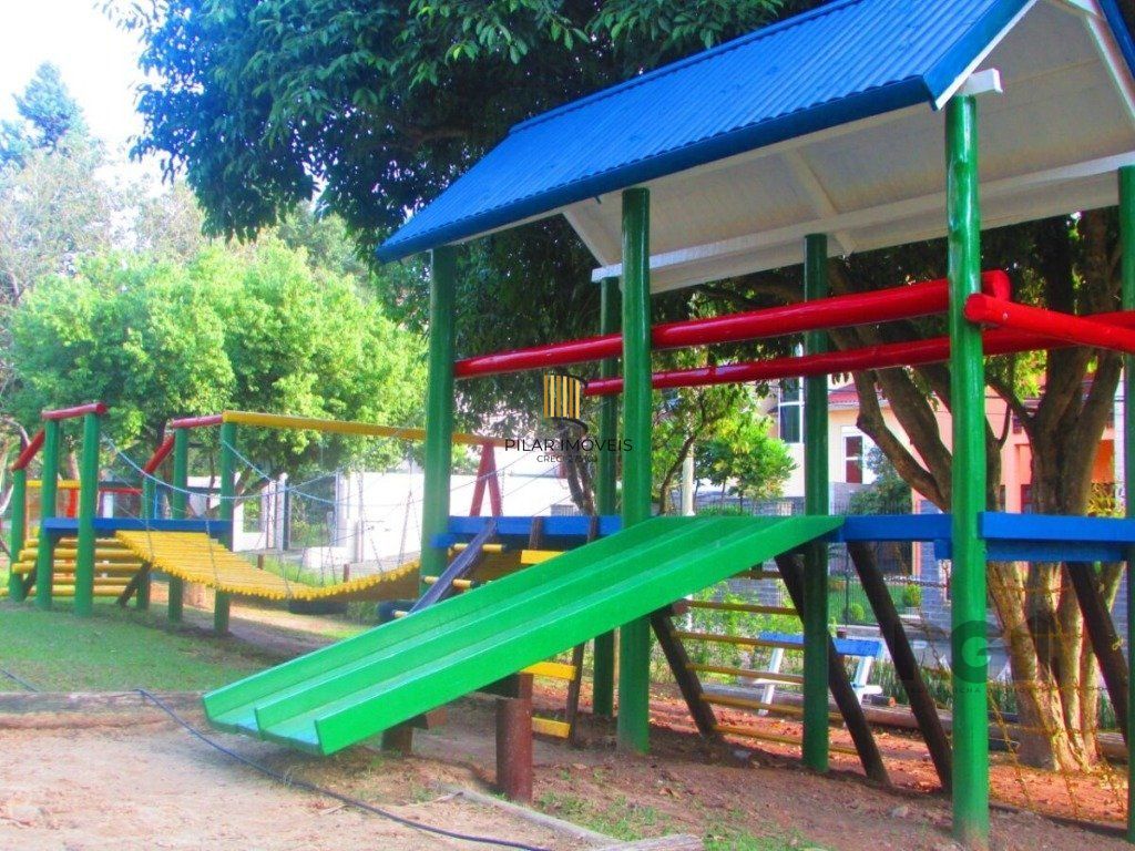 Terreno com 332m² no Condomínio Cantegrill Fase I I