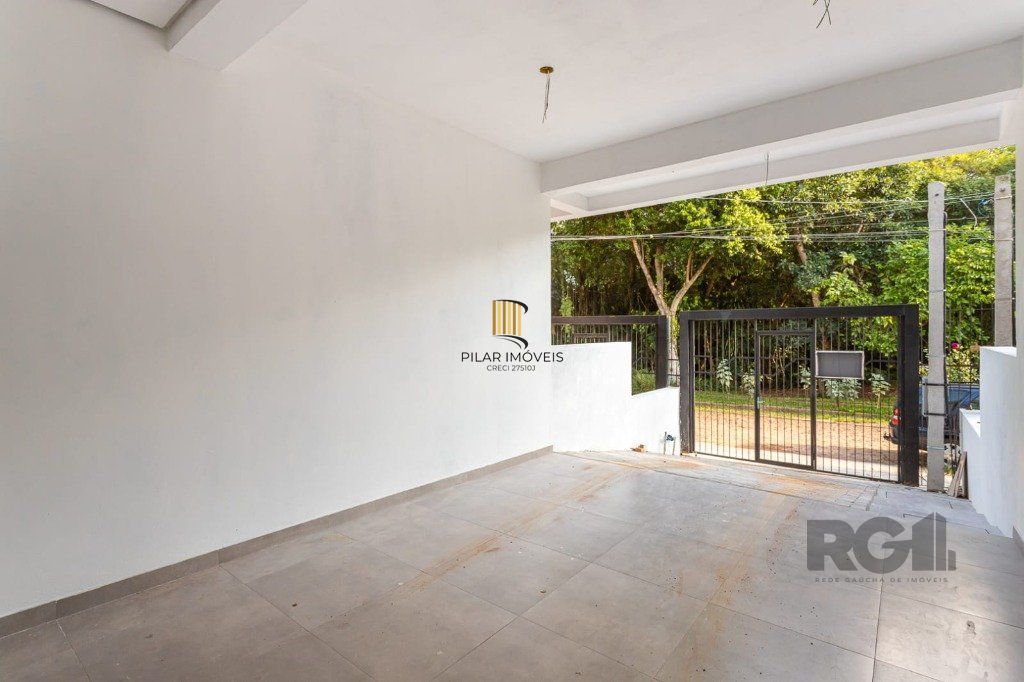 Casa Sobrado NOVO de 3 dormitórios 2 vagas