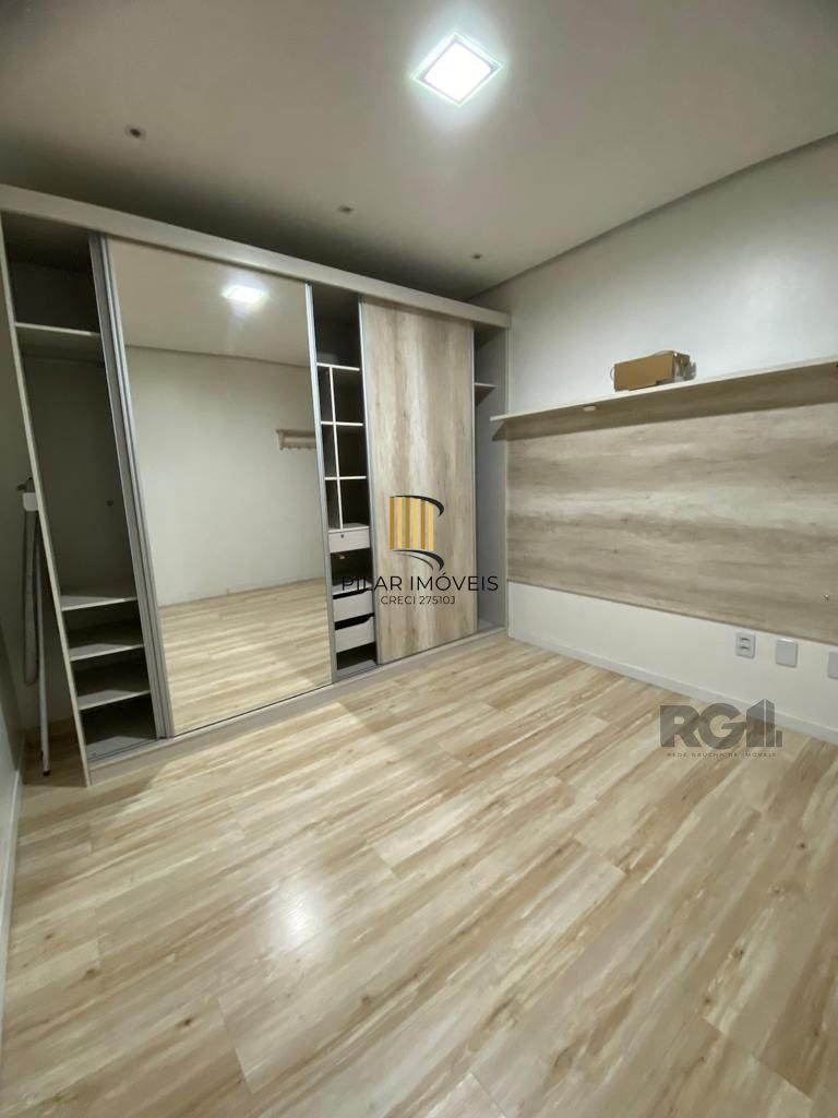 Casa térrea com 02 dormitórios e 01 vaga, no bairro Aberta dos Morros, em Porto Alegre.