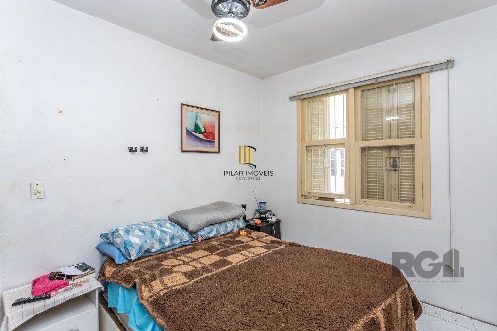 Casa 2 Dormitório(s) Bairro Jardim do Salso