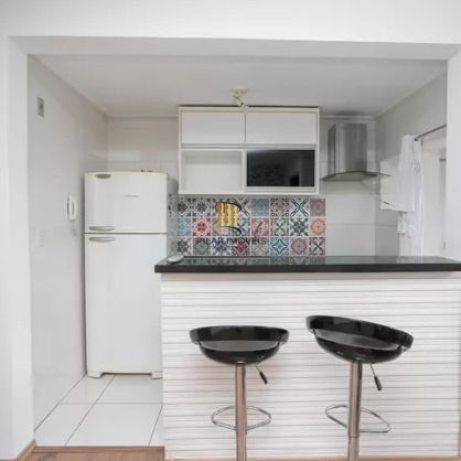 Apartamento de 1 dormitório e 2 vagas