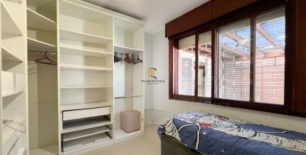 Casa no Bairro Jardim Lindóia de 3 dormitórios e 3 vagas