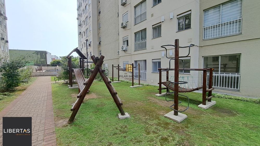 Apartamento de 2 dormitórios, vaga e infra no Jardim Itú